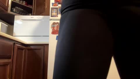 puss123176428 online show from 12.03.24