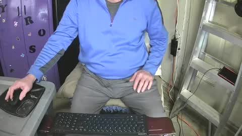 Snapshot of pussy_licker0127 chatting on 02.27.25 Mark online show from 02.27.25