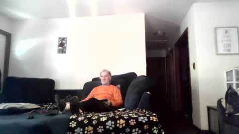 Snapshot of pussy_licker0127 chatting on 10.14.25 Mark online show from 10.14.25