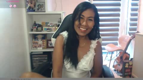 Snapshot of pussycash chatting on 03.03.25 POCCA online show from 03.03.25