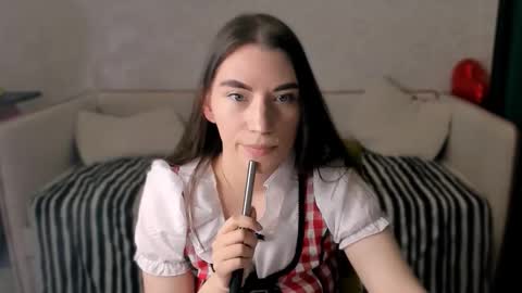 Snapshot of pussyhome24_7 chatting on 09.27.25 Pussy Home 247 online show from 09.27.25