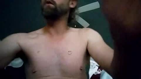 Snapshot of pussylicker517038 chatting on 01.22.25 pussylicker517038 online show from 01.22.25