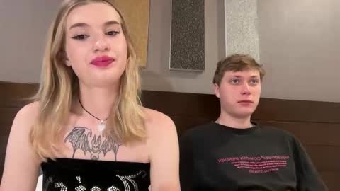 Snapshot of pussymoneywet chatting on 10.15.25 Lina online show from 10.15.25