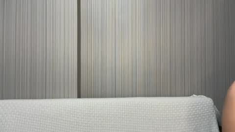 Snapshot of pussymoneywet chatting on 11.06.25 Lina online show from 11.06.25