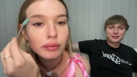 Snapshot of pussymoneywet chatting on 11.22.25 Lina online show from 11.22.25