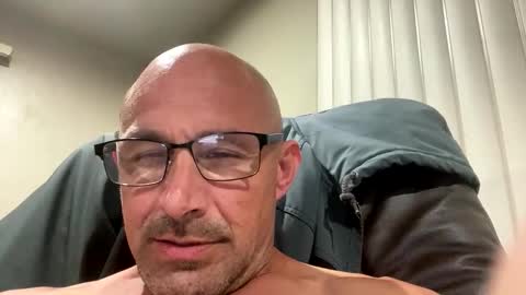 pussypleaser209 online show from 04.27.26