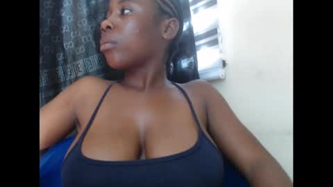 Snapshot of pussyxcockx chatting on 02.20.25 pussyxcockx online show from 02.20.25