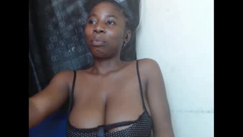 Snapshot of pussyxcockx chatting on 03.08.25 pussyxcockx online show from 03.08.25