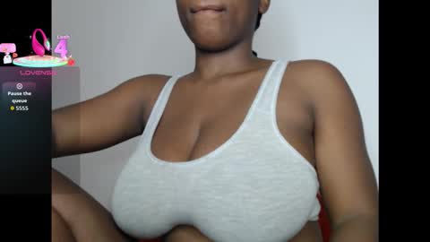 Snapshot of pussyxcockx chatting on 11.27.25 pussyxcockx online show from 11.27.25