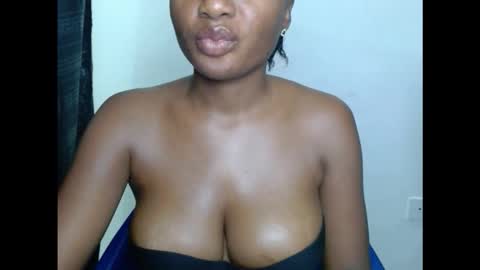 pussyxwetx online show from 10.29.25