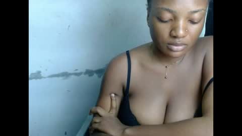 Snapshot of pussyxwetx chatting on 06.20.26 pussyxwetx online show from 06.20.26