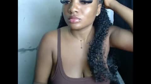 Snapshot of pussyxwetx chatting on 07.13.26 pussyxwetx online show from 07.13.26