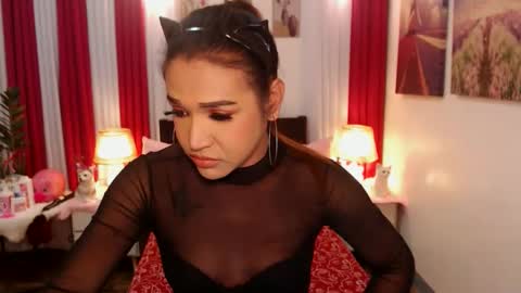 Queen Agatha online show from 12.07.24