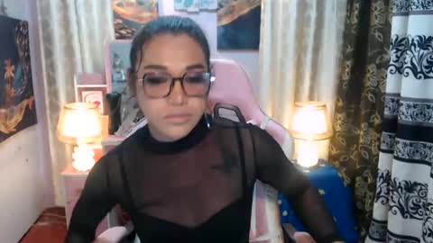 Queen Agatha online show from 03.07.25