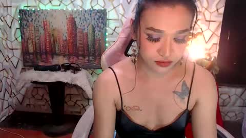 Queen Agatha online show from 04.30.26