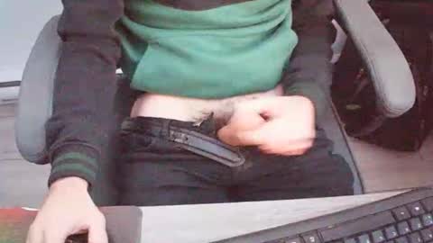 Snapshot of qc1969 chatting on 10.27.25 qc1969 online show from 10.27.25