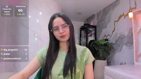 Qetsyah online show from 04.29.26