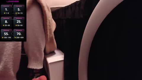 qianqian_ online show from 12.20.25