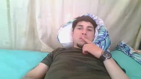 Snapshot of queen42099 chatting on 01.13.25 leiton online show from 01.13.25