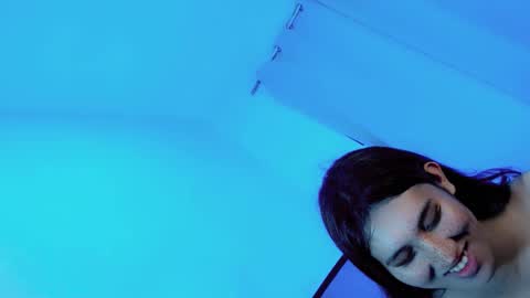 Snapshot of queen__anastasia chatting on 01.27.25 queen__anastasia online show from 01.27.25