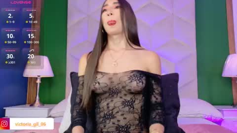Queen Violet online show from 07.18.26