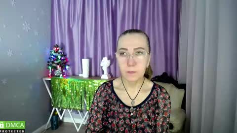 Snapshot of queen_a_n_i chatting on 01.13.25 A N I Ill be here on December 1st online show from 01.13.25