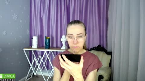 Snapshot of queen_a_n_i chatting on 02.08.25 A N I Ill be here on December 1st online show from 02.08.25