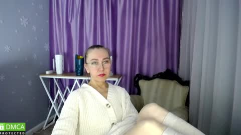 Snapshot of queen_a_n_i chatting on 03.07.25 A N I Ill be here on December 1st online show from 03.07.25