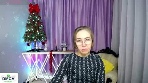 Snapshot of queen_a_n_i chatting on 01.06.26 A N I Ill be here on December 1st online show from 01.06.26