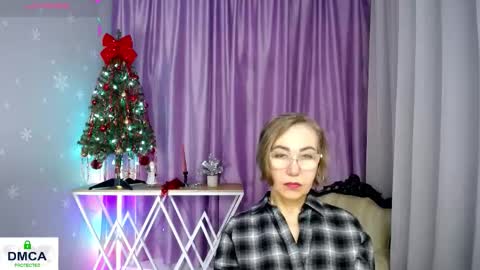 Snapshot of queen_a_n_i chatting on 01.12.26 A N I Ill be here on December 1st online show from 01.12.26