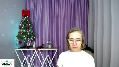 Snapshot of queen_a_n_i chatting on 02.28.26 A N I Ill be here on December 1st online show from 02.28.26