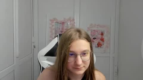 Amelie online show from 06.11.26