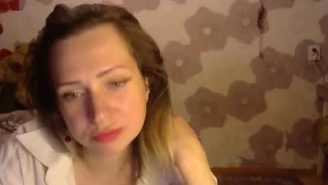 Snapshot of queen_daenerys chatting on 09.12.25 Queen Daenerys online show from 09.12.25