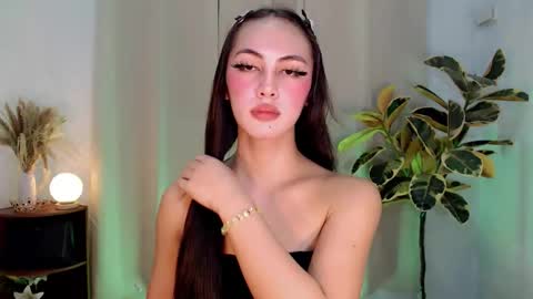 queen_danaya online show from 04.04.26