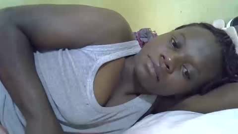 Snapshot of queen_darling3 chatting on 04.11.26 Gentrix online show from 04.11.26