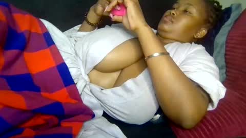 Snapshot of queen_doli chatting on 07.23.26 queen_doli online show from 07.23.26