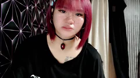 Snapshot of queen_elicktra chatting on 07.18.26 JOY online show from 07.18.26