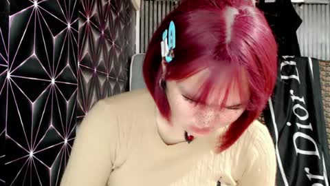 Snapshot of queen_elicktra chatting on 07.23.26 JOY online show from 07.23.26