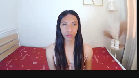 Snapshot of queen_gia chatting on 03.28.26 queen_gia online show from 03.28.26