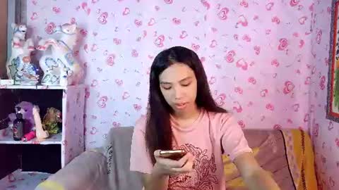 Snapshot of queen_gia chatting on 06.26.26 queen_gia online show from 06.26.26