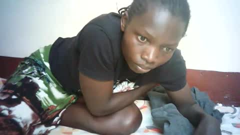 queen_joan online show from 02.02.25