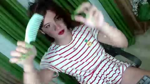 Snapshot of queen_kendalx19 chatting on 09.09.25 Kendal online here from 6am-3pm philippine time online show from 09.09.25