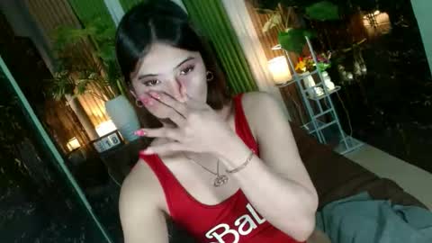 Snapshot of queen_kendalx19 chatting on 12.17.25 Kendal online here from 6am-3pm philippine time online show from 12.17.25