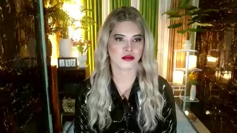 Snapshot of queen_kendalx19 chatting on 02.16.26 Kendal online here from 6am-3pm philippine time online show from 02.16.26