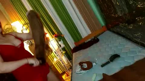 Snapshot of queen_kendalx19 chatting on 05.19.26 Kendal online here from 6am-3pm philippine time online show from 05.19.26