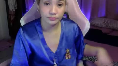 Snapshot of queen_kur chatting on 02.01.25 QueenHennessy online show from 02.01.25