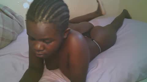 queen_latasha online show from 04.30.26