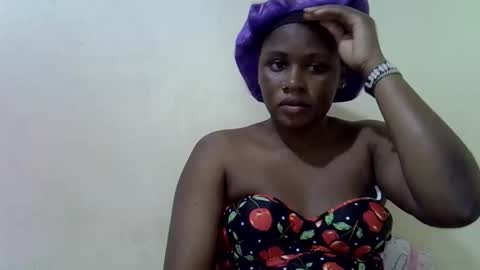 queen_leilla online show from 05.05.26