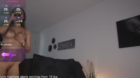 queen_leylla online show from 08.01.26