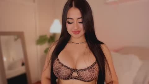 Liana  online show from 07.11.26